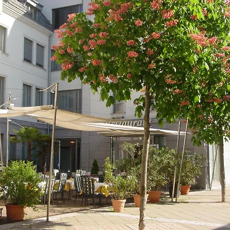 Exel Hotel 4*
