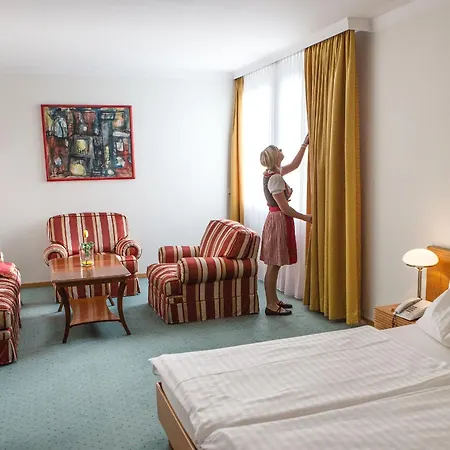 Exel 4* Amstetten