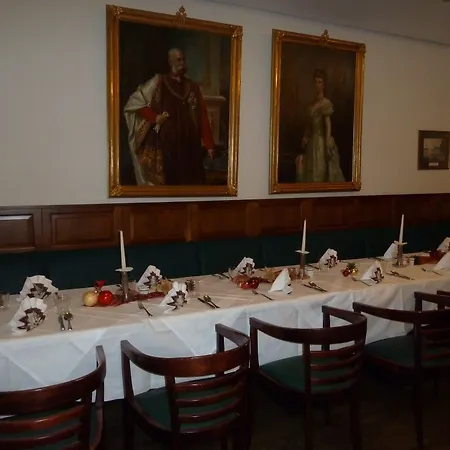 埃克塞尔酒店 酒店 4*