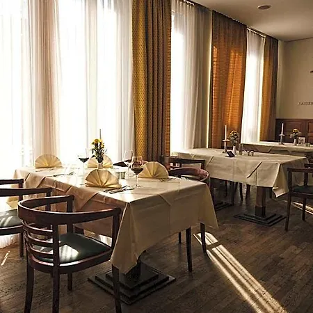 Exel 4* Amstetten